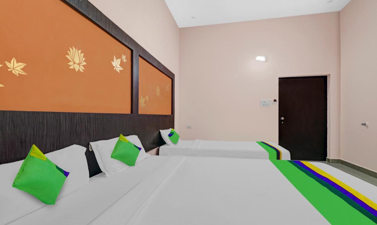 Grand Jp Inn Near 2 Km From Gundlupet Bus Stand 외부 사진