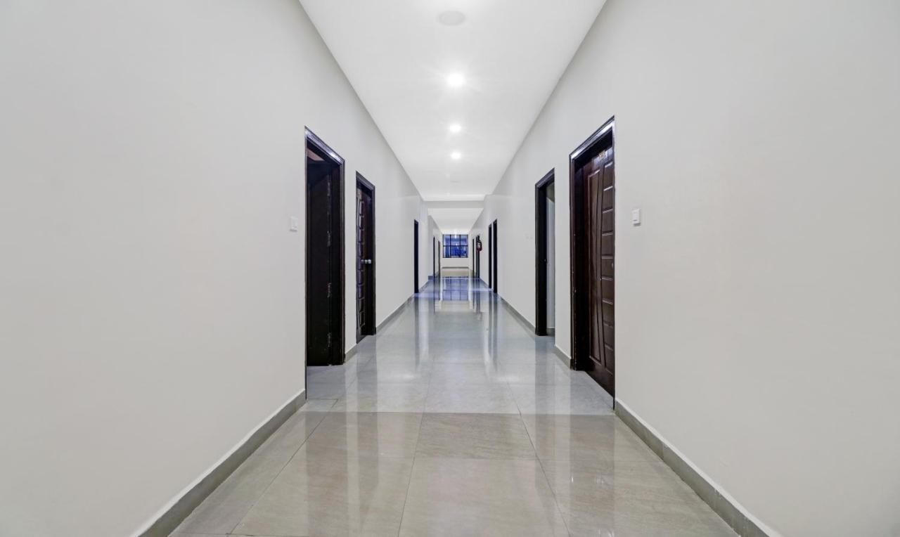 Grand Jp Inn Near 2 Km From Gundlupet Bus Stand 외부 사진