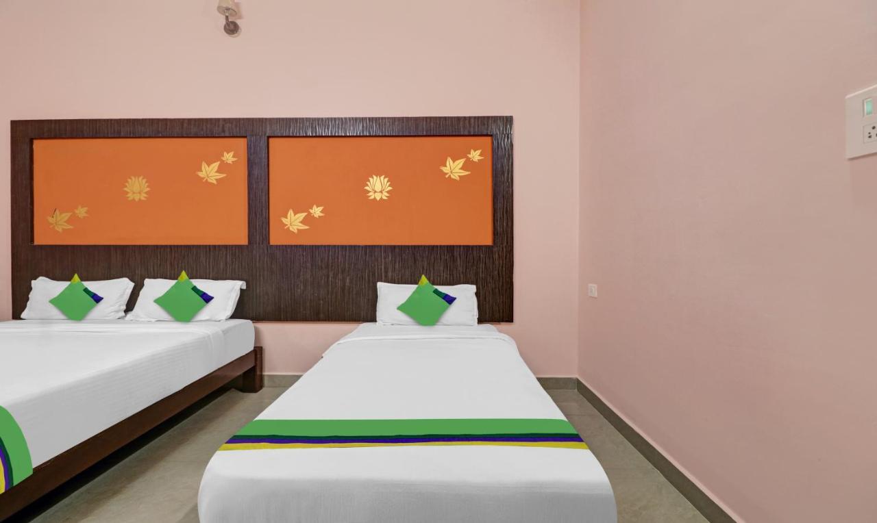 Grand Jp Inn Near 2 Km From Gundlupet Bus Stand 외부 사진